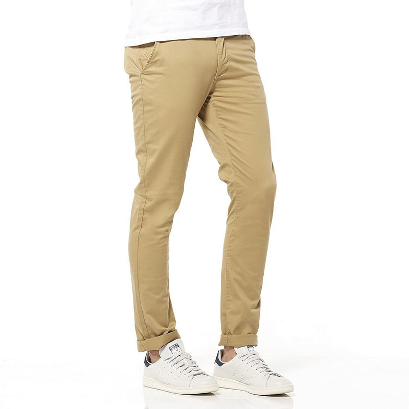 Riders By Lee Chino Stretch Light Camel R/500166/196 Men's Chino Pants Comfort stretch cotton chino with button fly in a light camel colour Built to last the throws of your weekend! Our chino is slim through the waist and thigh, featuring a narrow hem that looks best when cuffed. In a light camel colourway and comfort  Famous Rock Shop 517 Hunter Street Newcastle 2300 NSW Australia
