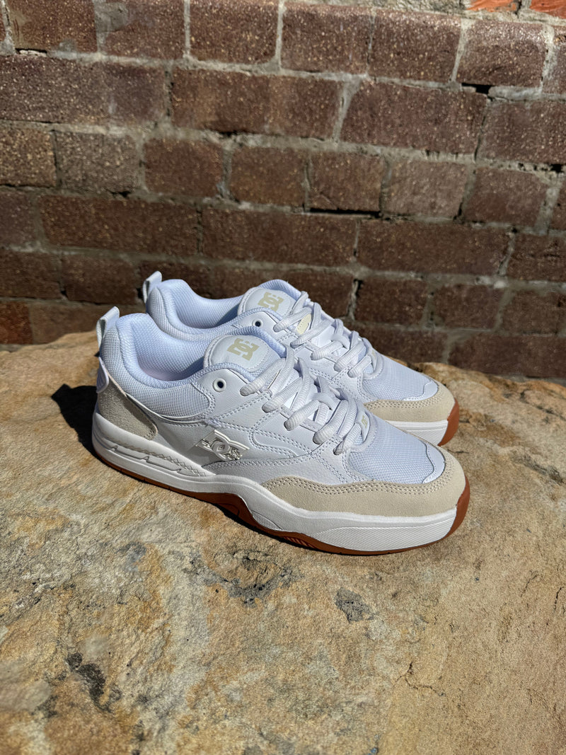 DC Ascend White Gum