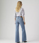 Levi's® Women's Ribcage Bell Jeans A75030020