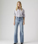 Levi's® Women's Ribcage Bell Jeans A75030020