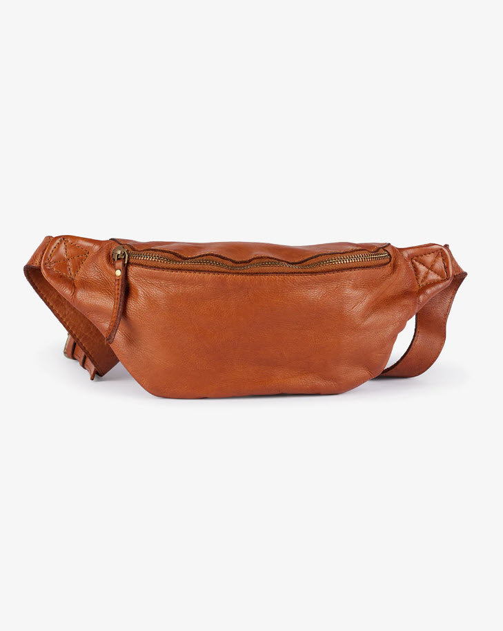 Beholder Cali Saddle Tan Leather Sling Bag