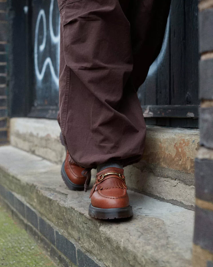 Dr Martens Adrian Snaffle Whiskey Westminster