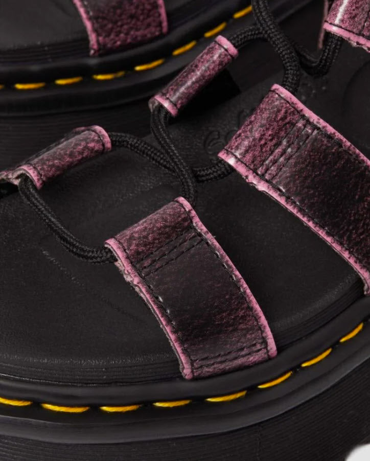 Dr Martens Nartilla Hydro Quad Rub Off 31540379