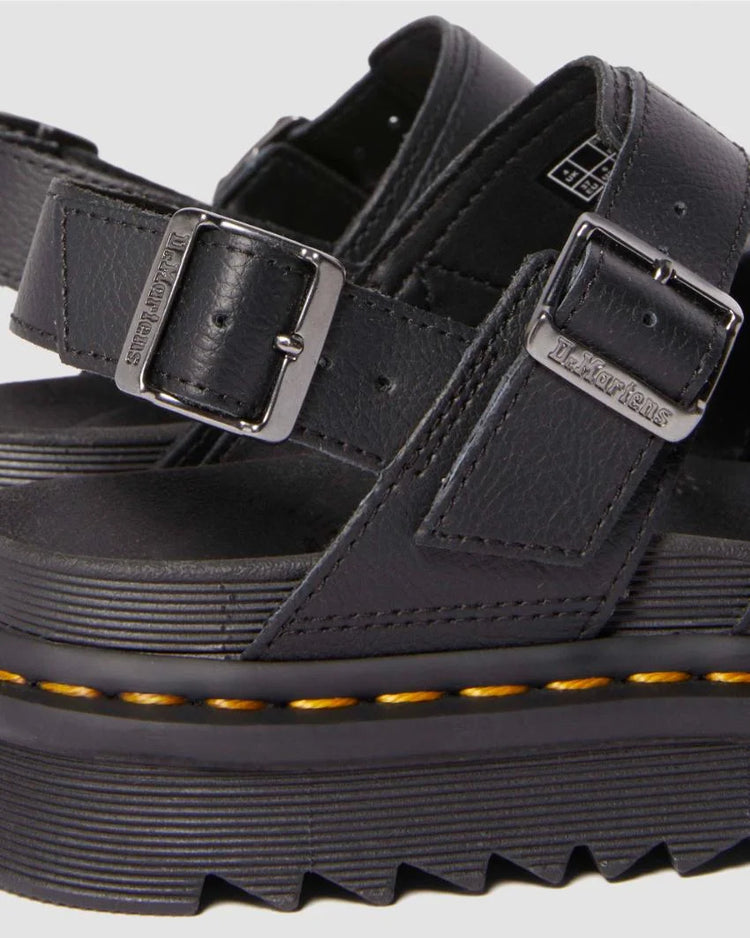 Dr Martens Voss II Black Athena