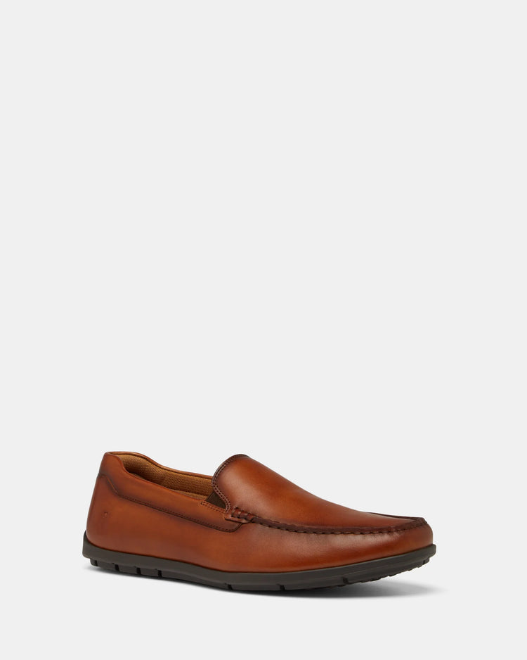Hush Puppies Formula Loafer Tan