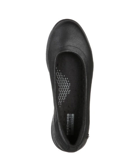 A black Skechers On The GO Dreamy - Nightout casual slip-on shoe with a leather-look finish and a visible logo.