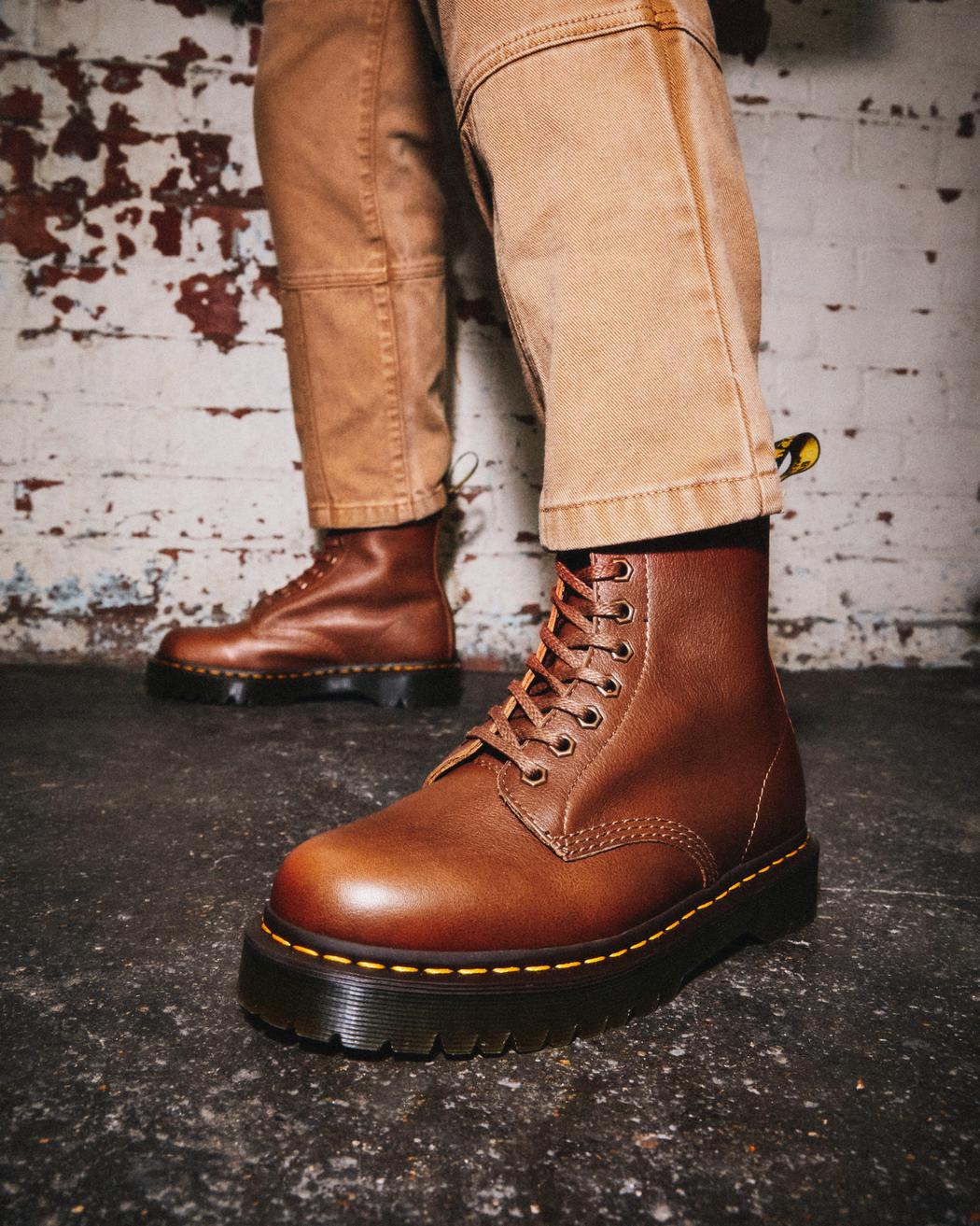 Dr Martens 1460 Pascal Bex Tan Inuck Leather 26981220