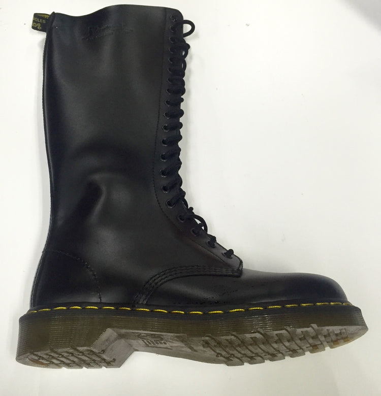 Dr Martens 1420 20 Hole Black Smooth Leather Boot