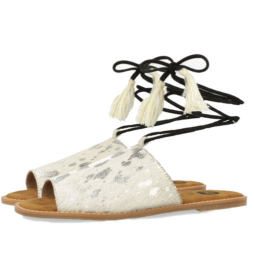 Gioseppo Celamia White Silver Sandals