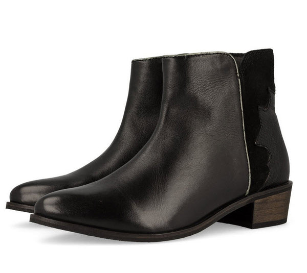 Gioseppo Stuttgart Black Leather Boots