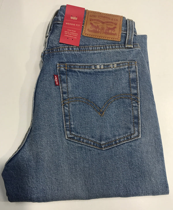 Levi's Women's Wedgie Straight High Rise Jeans 34960001
