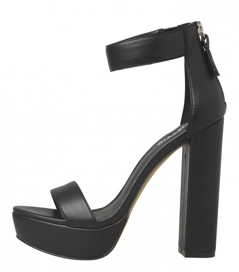 Lipstick Blaint Black Heels – Famous Rock Shop